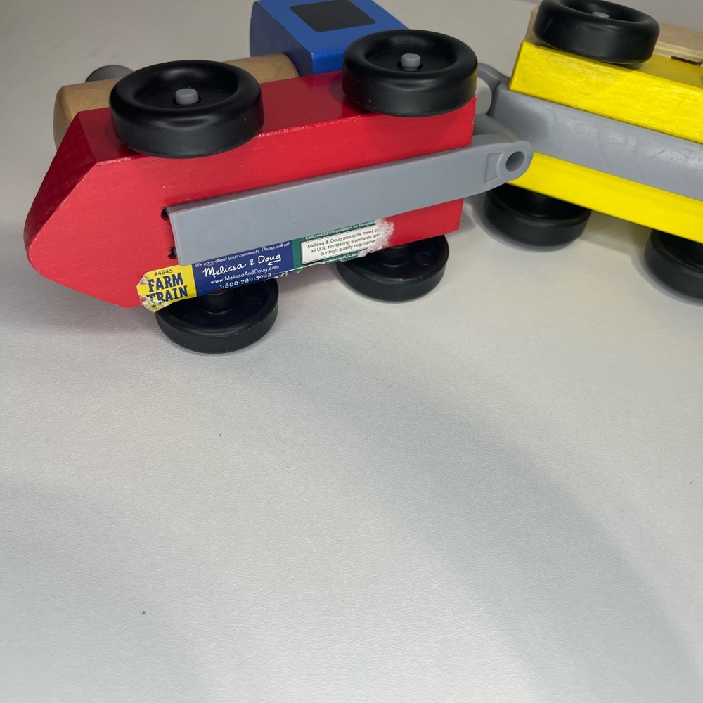 Melissa & Doug Wooden Train Set - Picture 11 of 13